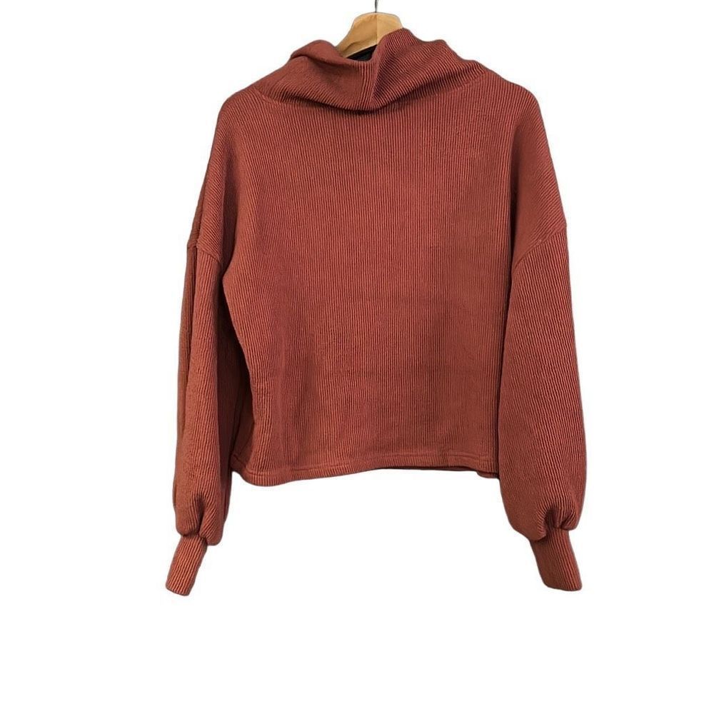 VGUC Lulu’s Cowlneck Sweatshirt Size M